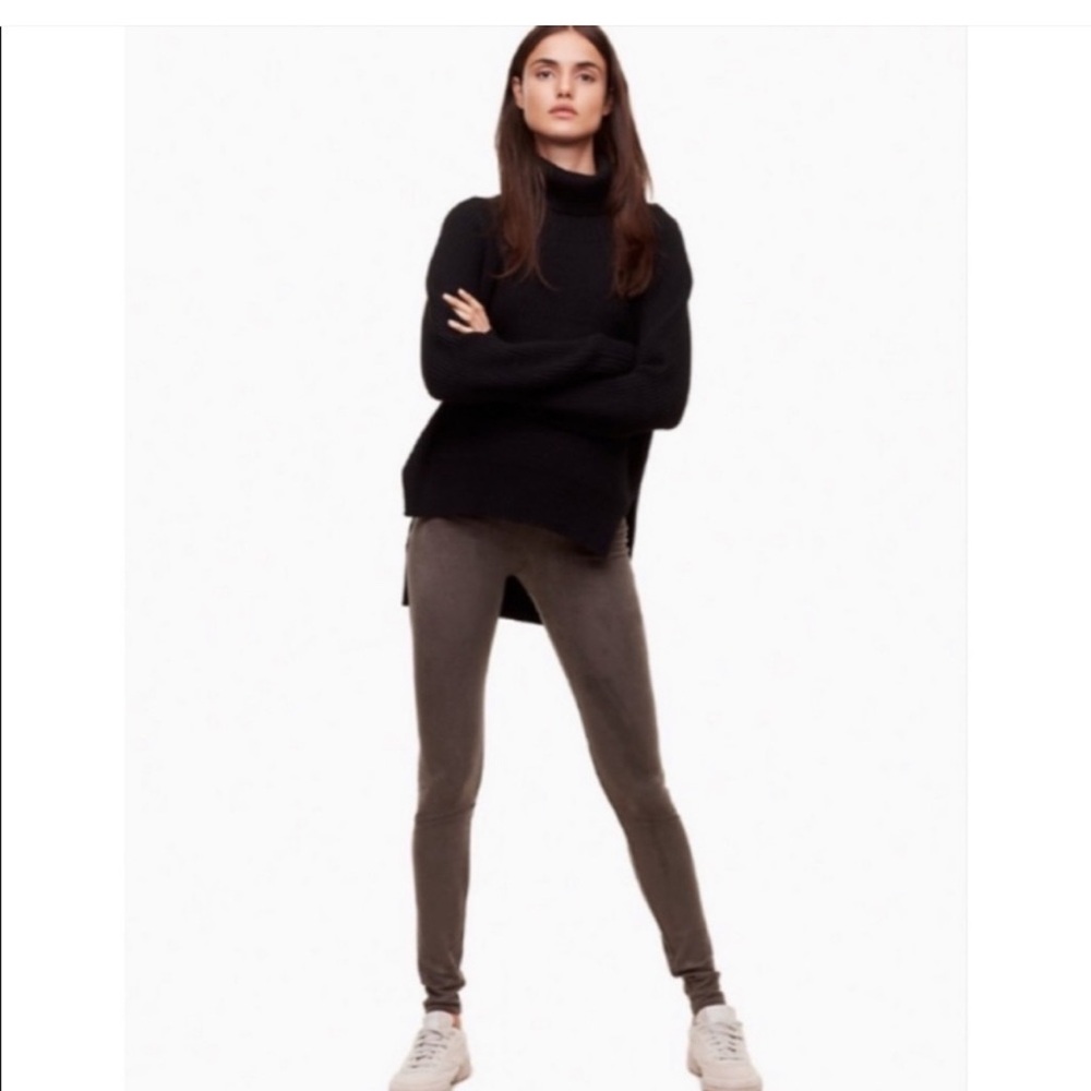 Aritzia Wilfred Free Faux Suede Leggings